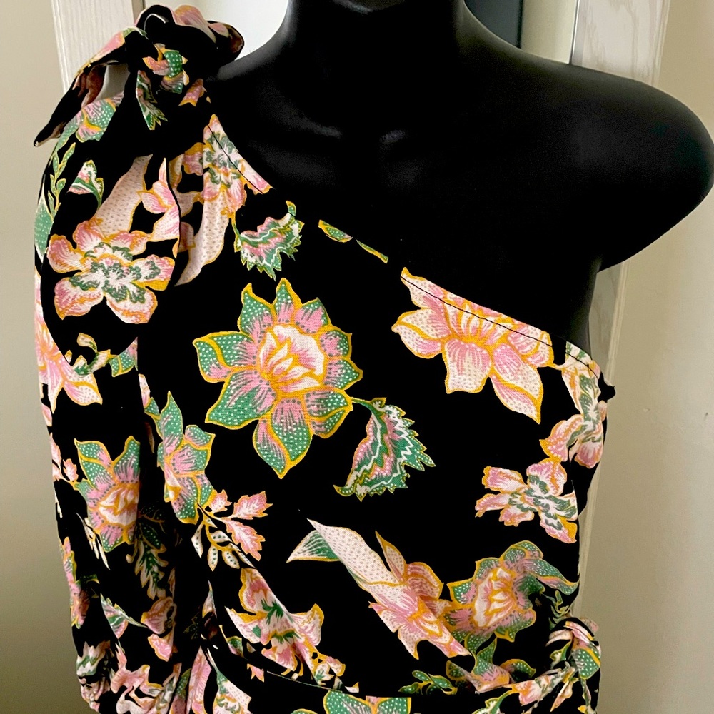 Off shoulder dress NWOT